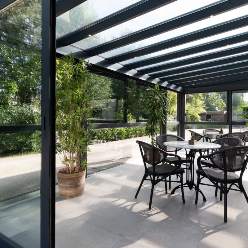 Horeca veranda met glazen dak en glazen terraswanden 9