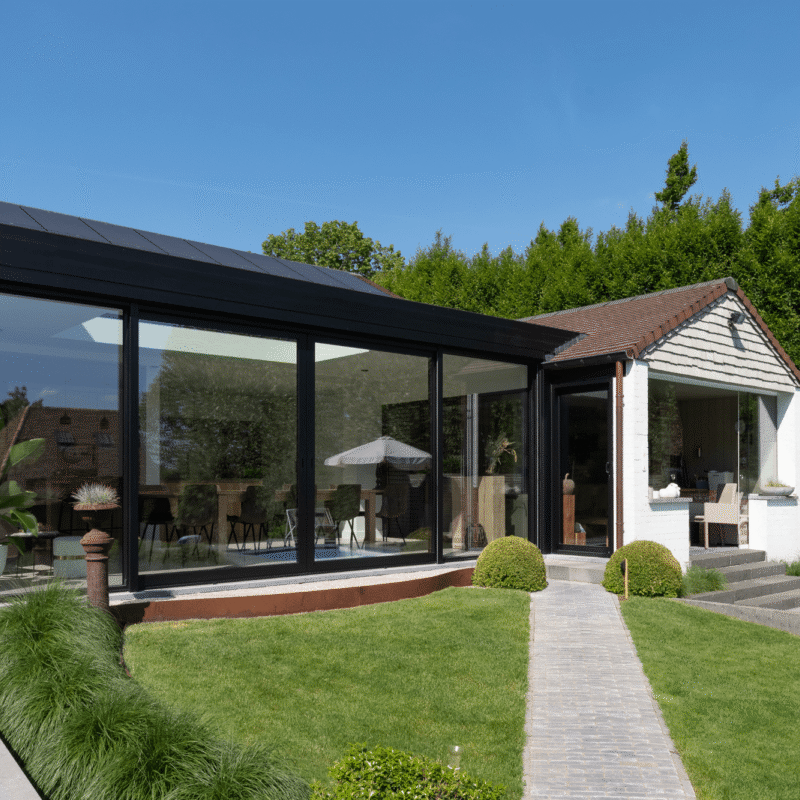 Moderne veranda aanbouw keuken in Brugge