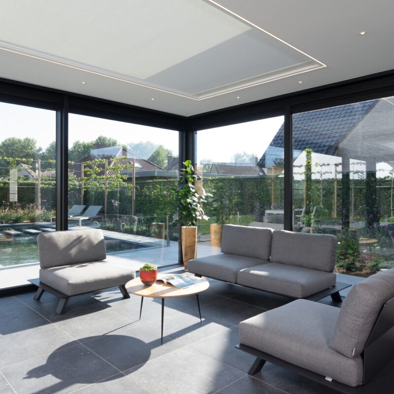Moderne veranda te Oostrozebeke 1
