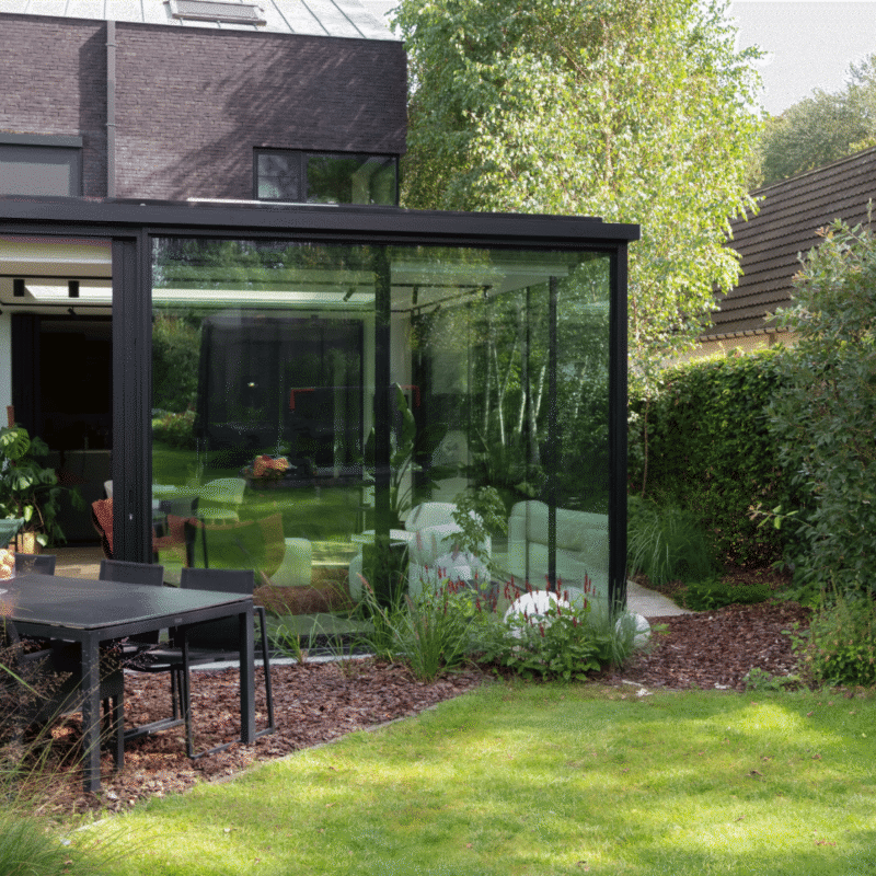 Moderne zwarte aanbouw veranda Dilbeek 7