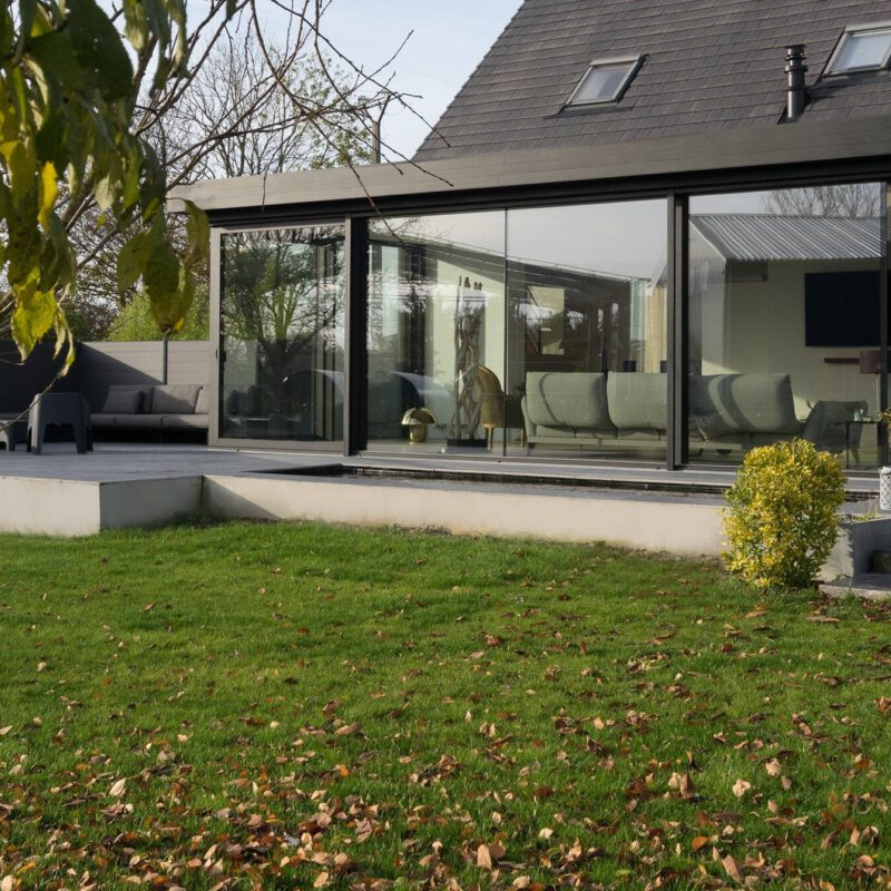 VDB moderne aanbouw veranda met haard Arras