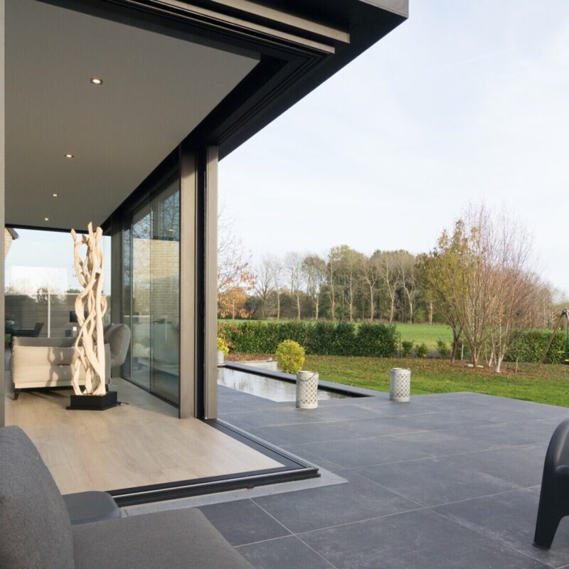 Veranda aanbouw met openschuivende hoek 2