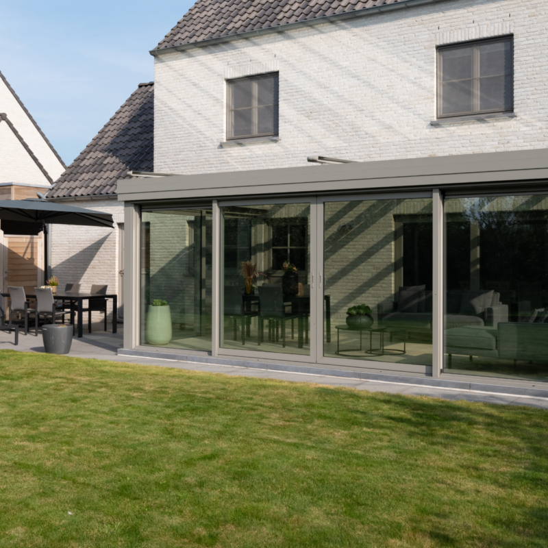 Veranda in landelijke stijl in Aalst 1