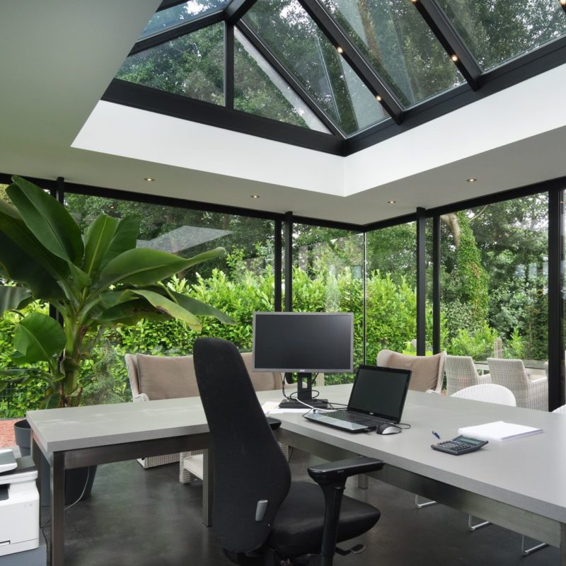 Lebbeke modern commercieel met bureau 7