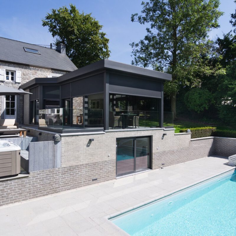 Vezin modern met open hoek en terrasoverkapping 5