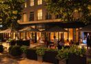 Horeca veranda voor Hotel Portinari in Brugge terras overzicht zomeravond