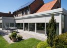 Véranda moderne à Boezinge