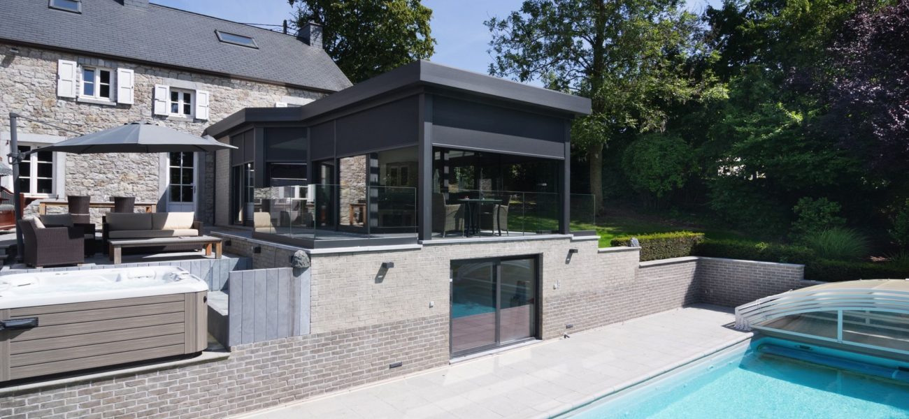 Vezin modern met open hoek en terrasoverkapping 5