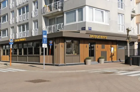 Van Der Bauwhede horeca veranda Tablavins Knokke 1