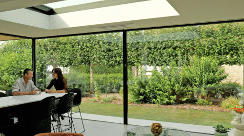 Aluminium, pvc of hout: welk materiaal kies je voor je veranda?