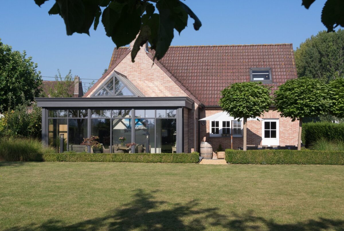 Landelijke veranda amougies buiten