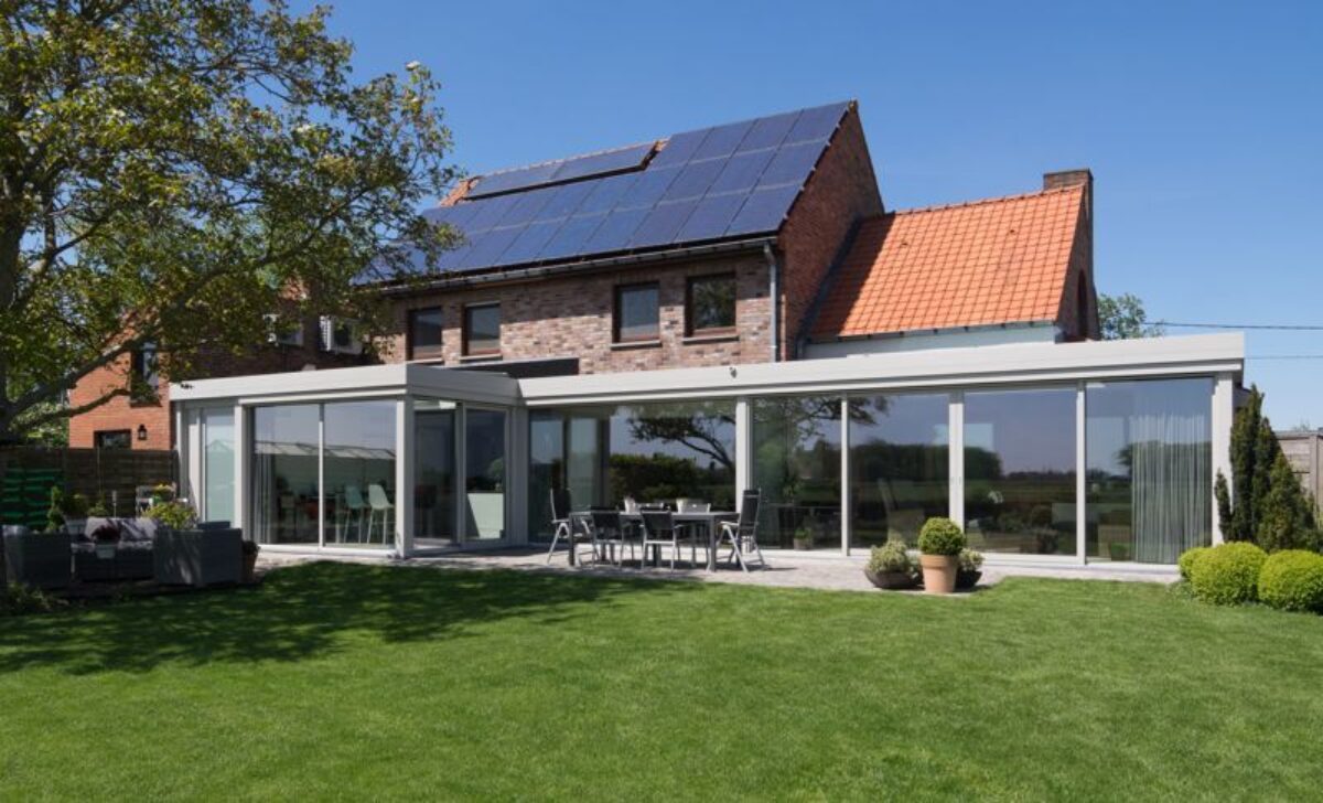 Moderne veranda te Boezinge