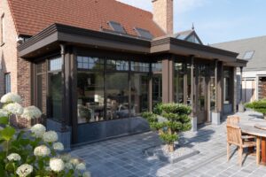 Landelijke orangerie veranda roeselare buiten zijkant